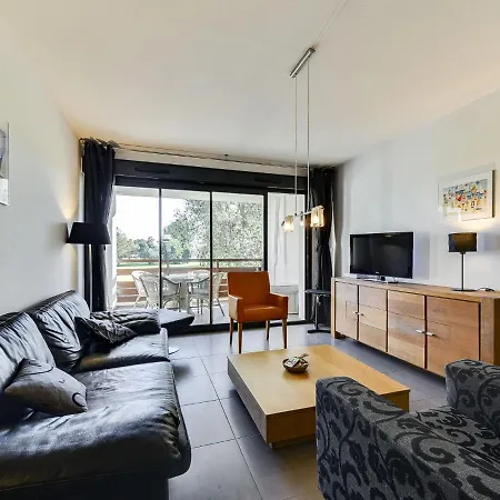 Appartement Le Golf Clair-16 By Interhome